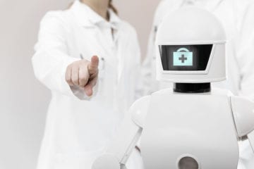 Robots, autodiagnostic, surveillance : la santé du futur