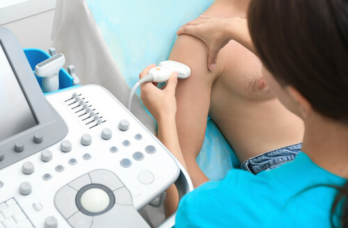 Ultrasons et massages transverses profonds